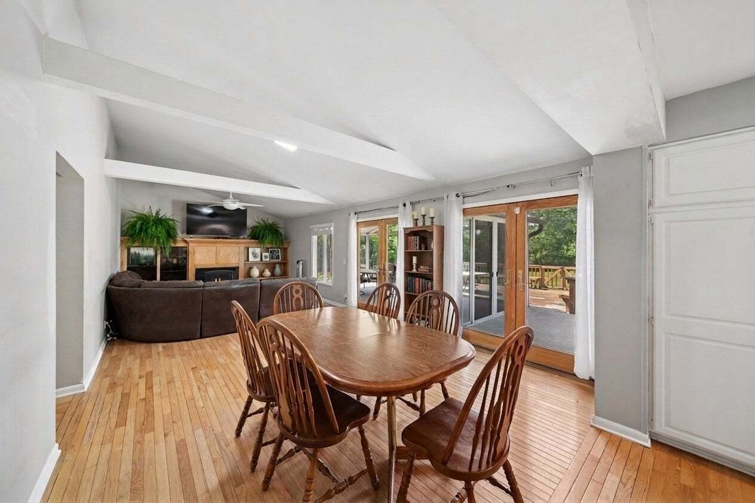 House in Burr Ridge, Illinois, United States 3 - 18540365