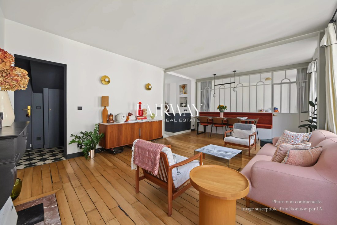 Apartment in Porte Saint Denis-Paradis, Paris 10e Arrondissement, Paris 2 - 18397084