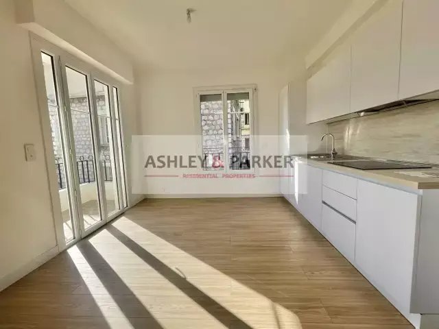 Wohnung in Nizza, Provence-Alpes-Côte d'Azur, Frankreich 5 - 17782479
