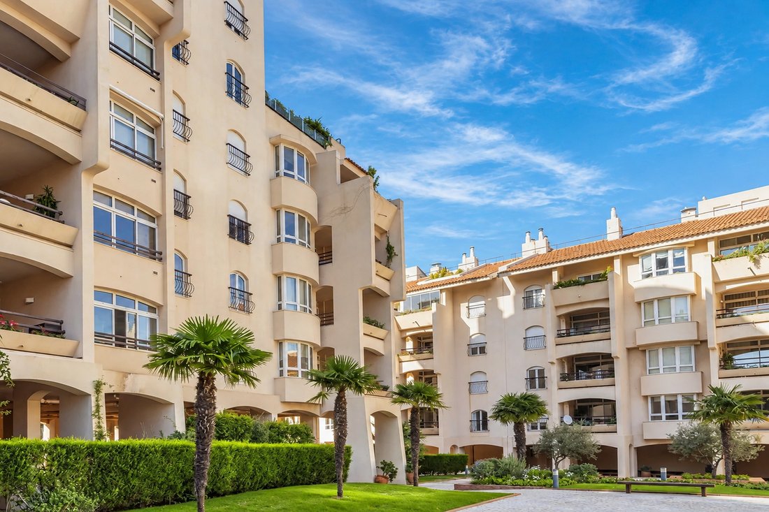 Apartment in Cascais e Estoril, Lisbon, Portugal 1 - 18917708
