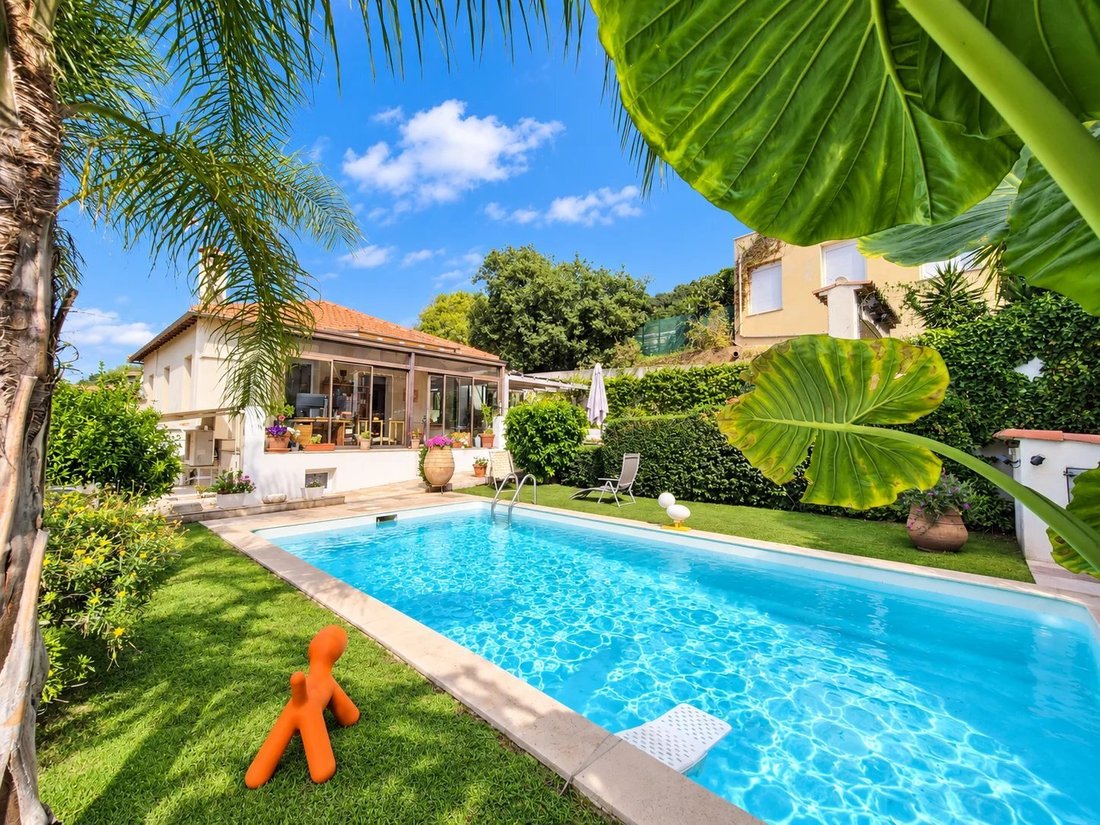 Villa a Nizza, Provenza-Alpi-Costa Azzurra, Francia 2 - 18917584