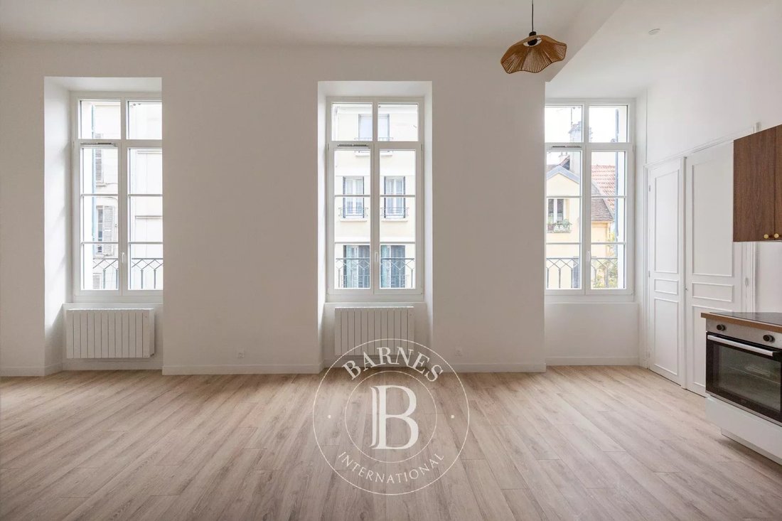 Apartment in Saint-Germain-en-Laye, Ile-de-France, France 1 - 18916023