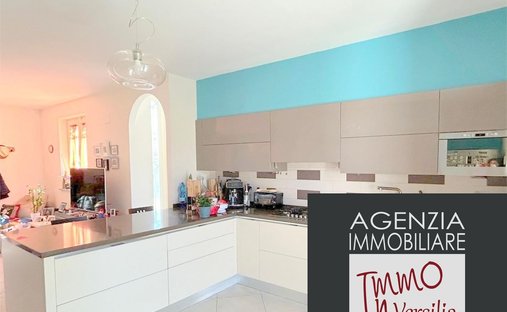 Villa in Capezzano Pianore, Camaiore, Tuscany 1