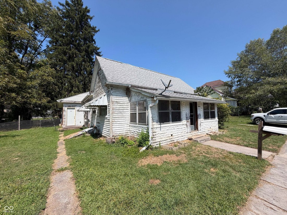 House in Bedford, Indiana, United States 4 - 18908851