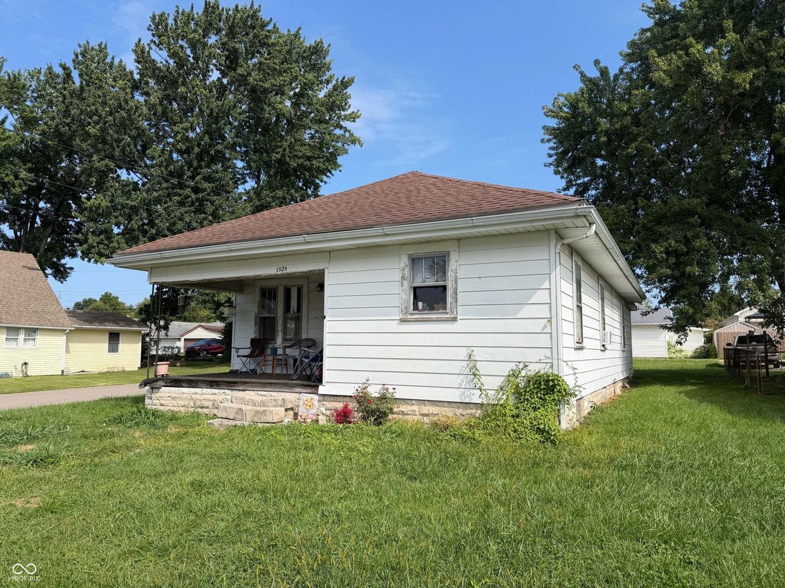 House in Bedford, Indiana, United States 2 - 18908829