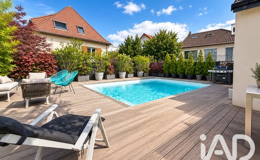 House in Centre Ancien, Bry-sur-Marne, France 1