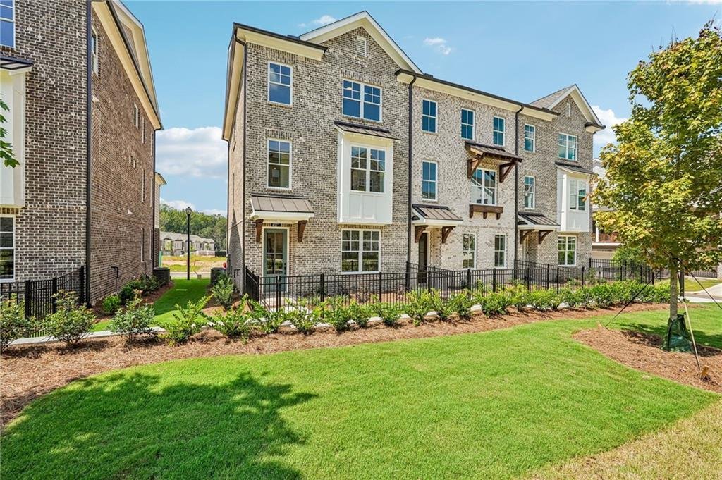 Townhouse in Peachtree Corners, Georgia, United States 3 - 18917258