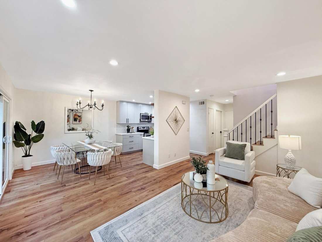 Townhouse in Campbell, California, United States 1 - 18909457