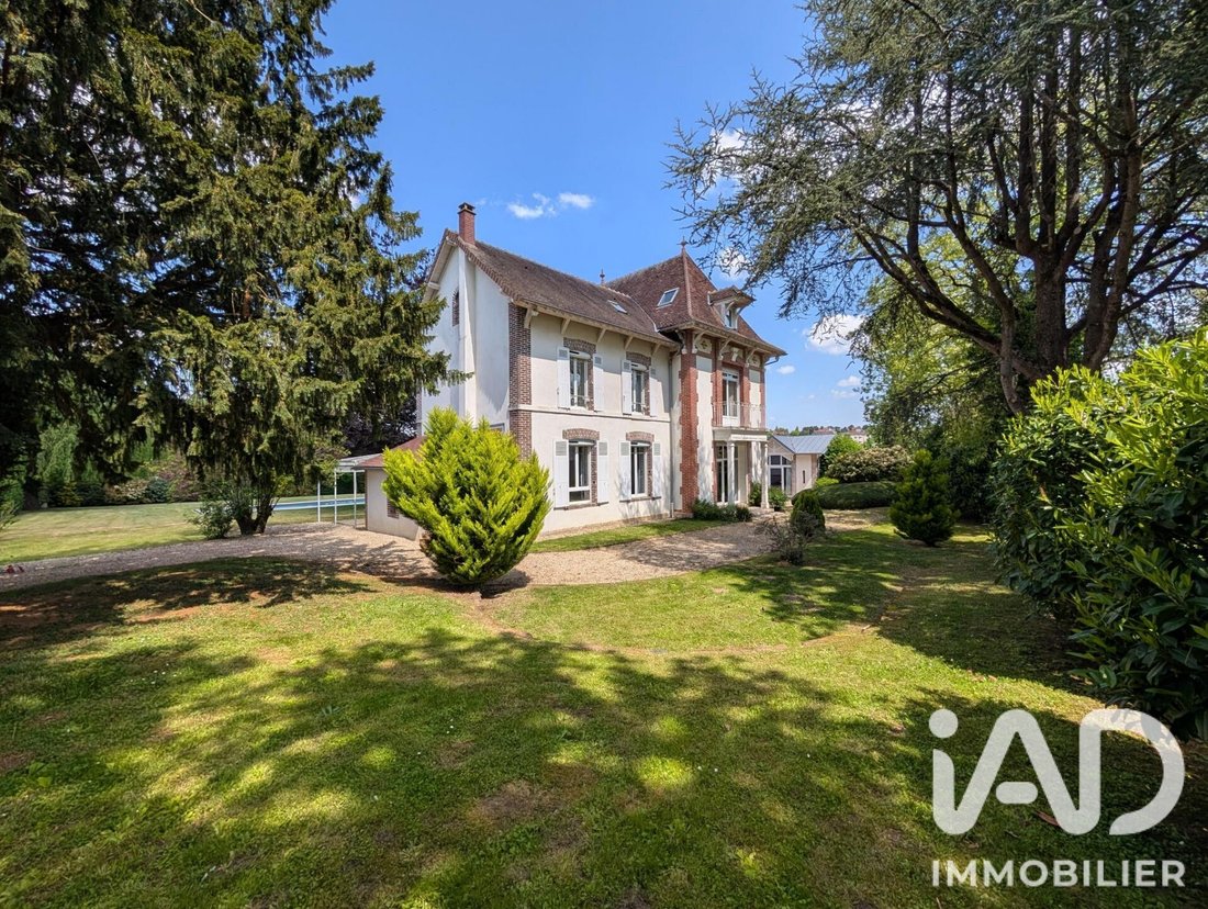 Haus in Auxerre, Bourgogne-Franche-Comté, Frankreich 1 - 18920101