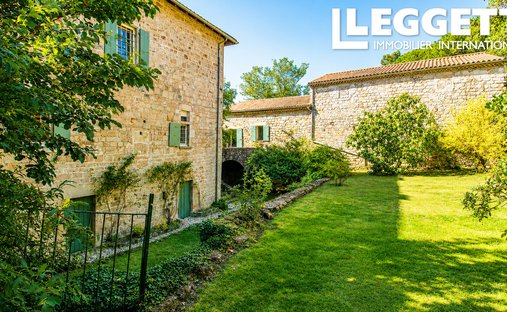 Villa in Ruoms, Auvergne-Rhône-Alpes, France 1