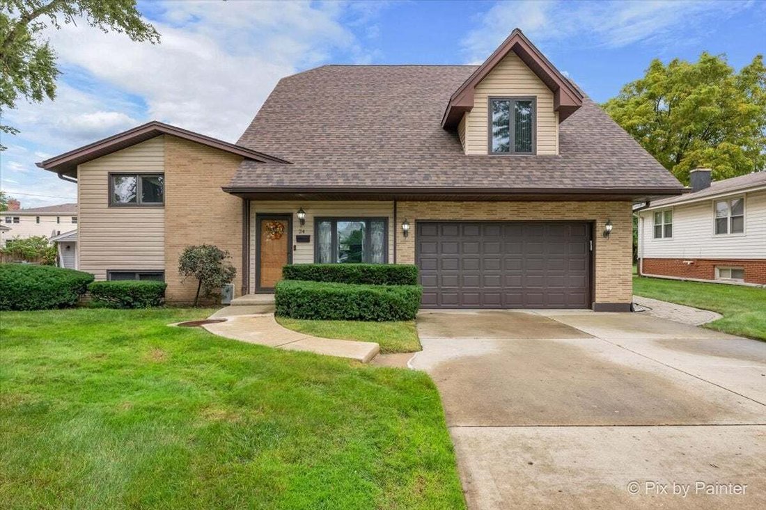 House in Roselle, Illinois, United States 1 - 18917233