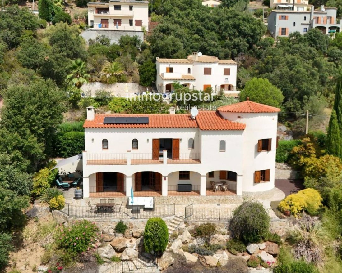 Chalet in Calonge i Sant Antoni, Catalonia, Spain 2 - 18917546
