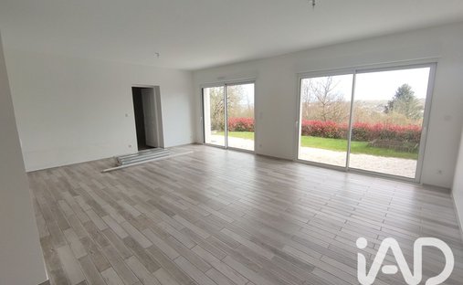 House in Mareil-Marly, Ile-de-France, France 1