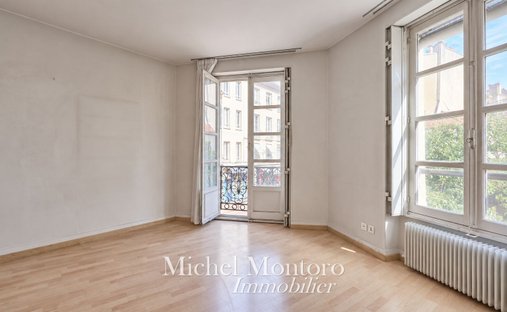 Apartment in Forêt, Saint-Germain-en-Laye, France 1