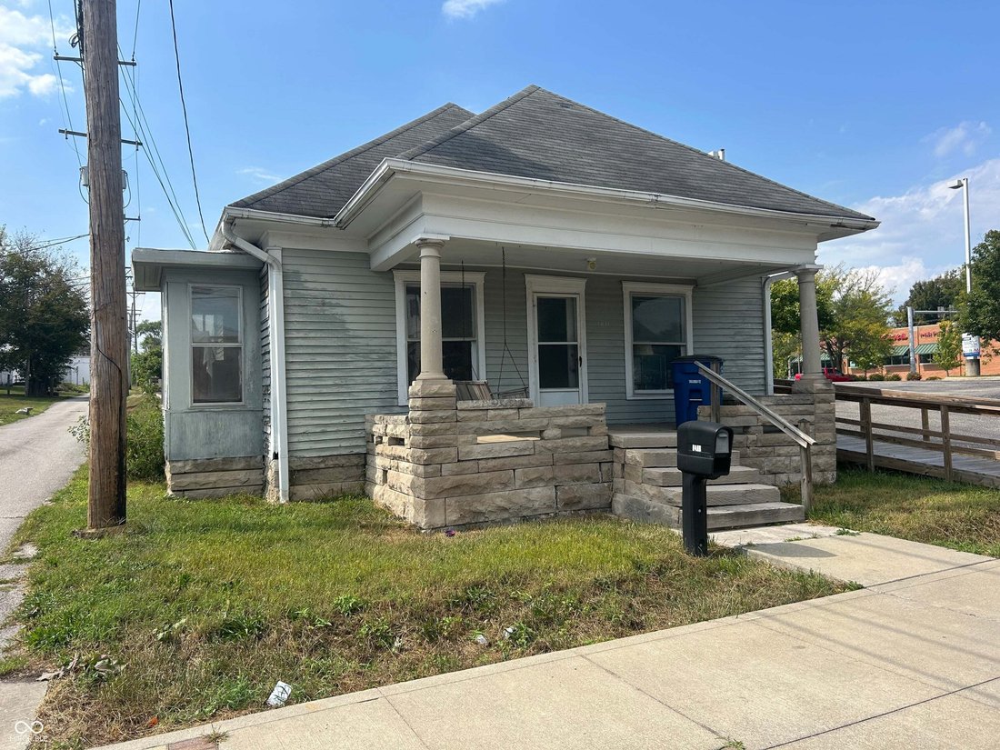 House in Bedford, Indiana, United States 1 - 18908787