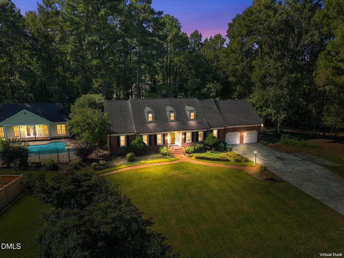 Casa a Cary, Carolina del Nord, Stati Uniti 1 - 18909683