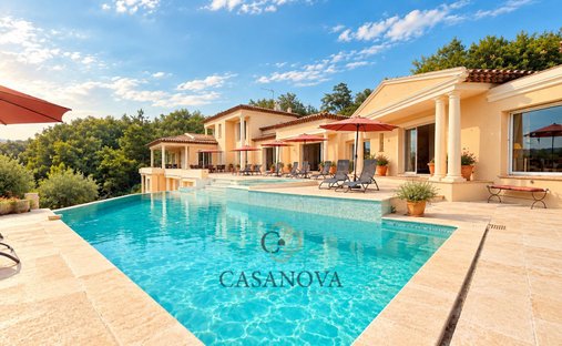 Villa in Grasse, Provence-Alpes-Côte d'Azur, France 1