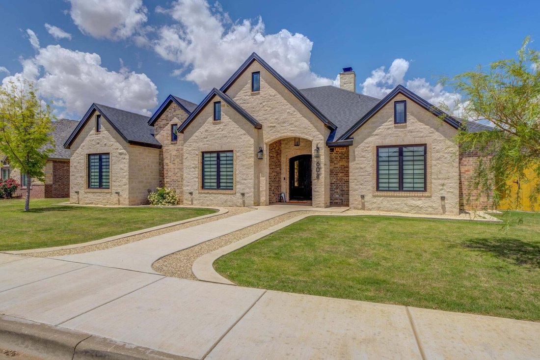House in Wolfforth, Texas, United States 2 - 18910678