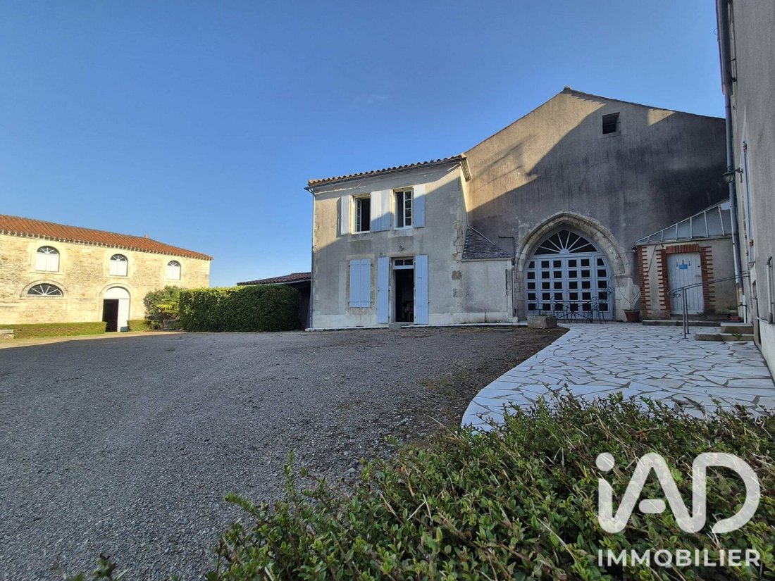 House in Sainte-Hermine, Saint-Jean-d'Hermine, France 3 - 18920027