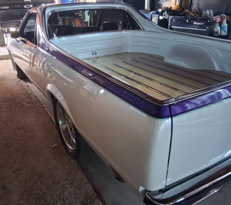Pickup in Glendale, United States 4 - 18917223