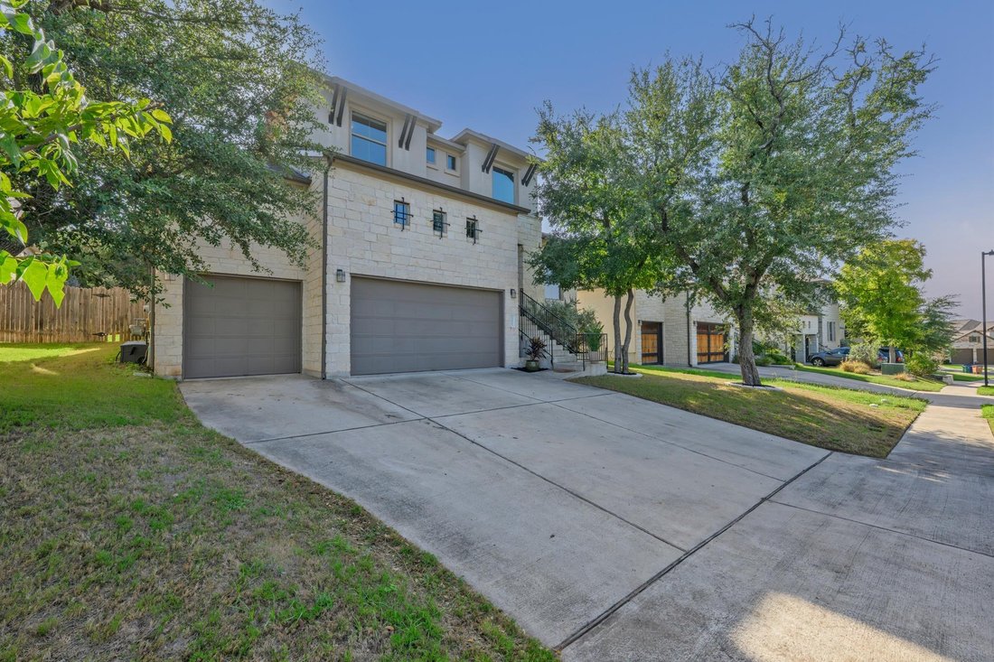 House in Austin, Texas, United States 4 - 18906052