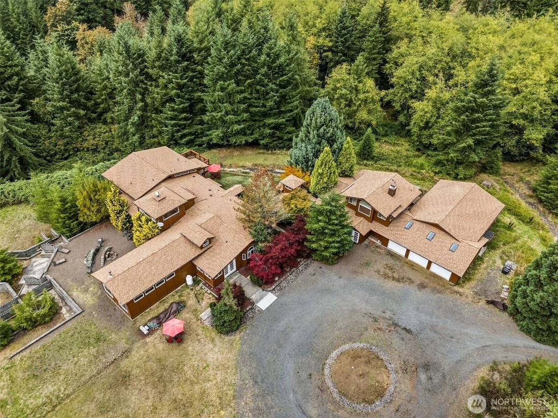 House in Kelso, Washington, United States 2 - 18921581