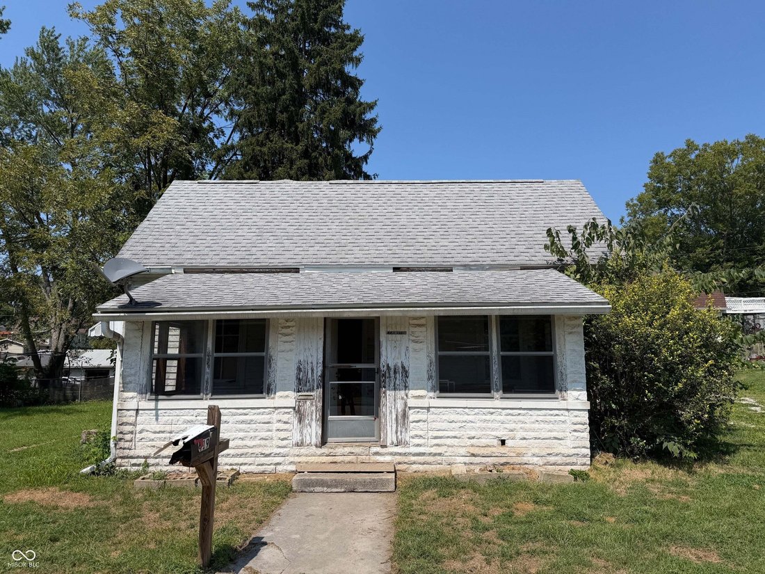House in Bedford, Indiana, United States 1 - 18908851