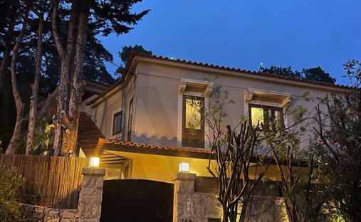 Townhouse in Alcabideche, Lisbon, Portugal 1