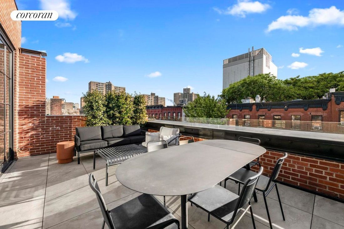 Condo in New York, New York, United States 1 - 18604911