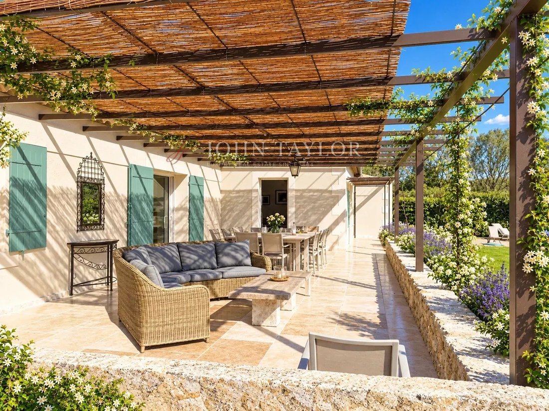 House in Saint-Rémy-de-Provence, Provence-Alpes-Côte d'Azur, France 3 - 15791851