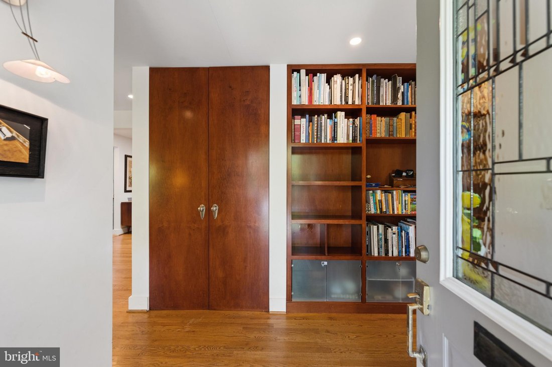 House in Chevy Chase, Maryland, United States 4 - 18908044