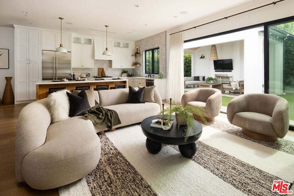 House in Los Angeles, California, United States 4 - 18908852