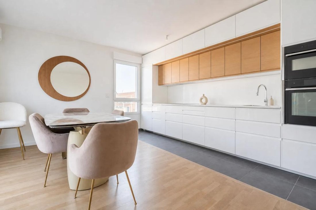Apartment in Centre, Romainville, France 4 - 18913769