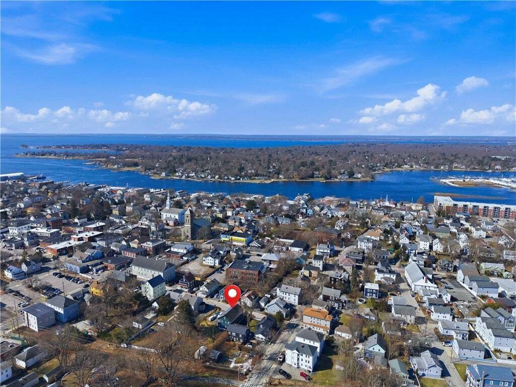 Autres à Warren, Rhode Island, États-Unis 2 - 18905484