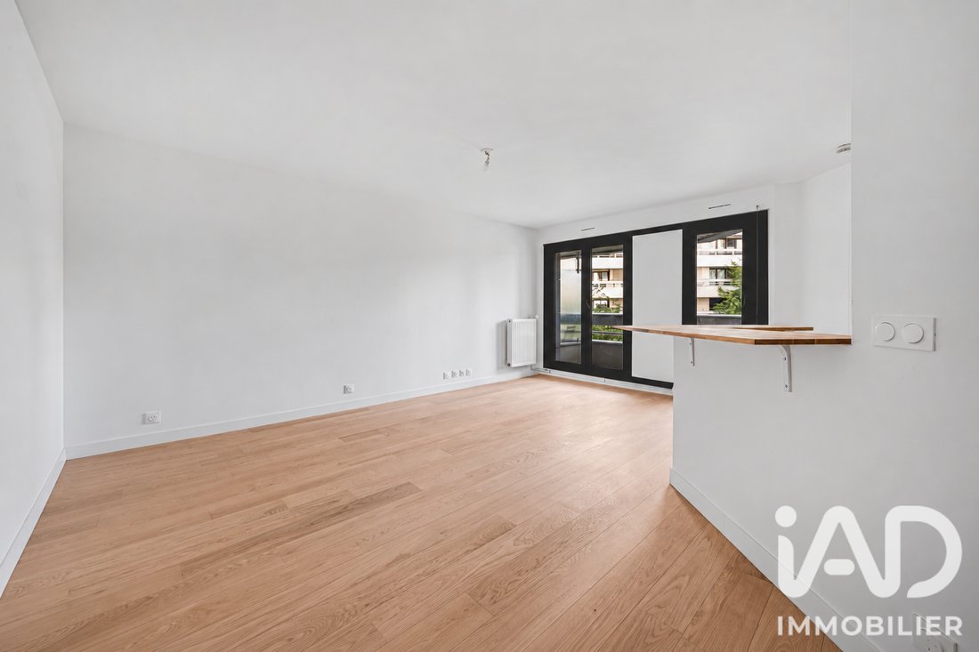 Apartment in Hôtel de Ville-Planchette, Levallois-Perret, France 2 - 18916476