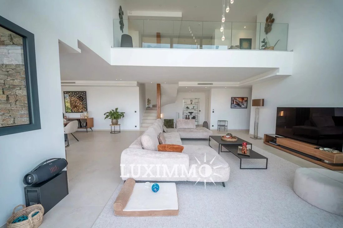 Villa in Opio, Provence-Alpes-Côte d'Azur, France 5 - 18914044