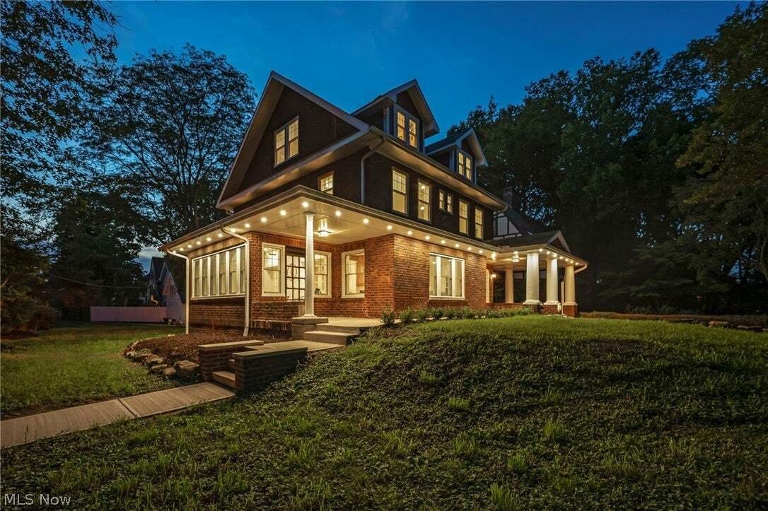House in Shaker Heights, Ohio, United States 3 - 18906025