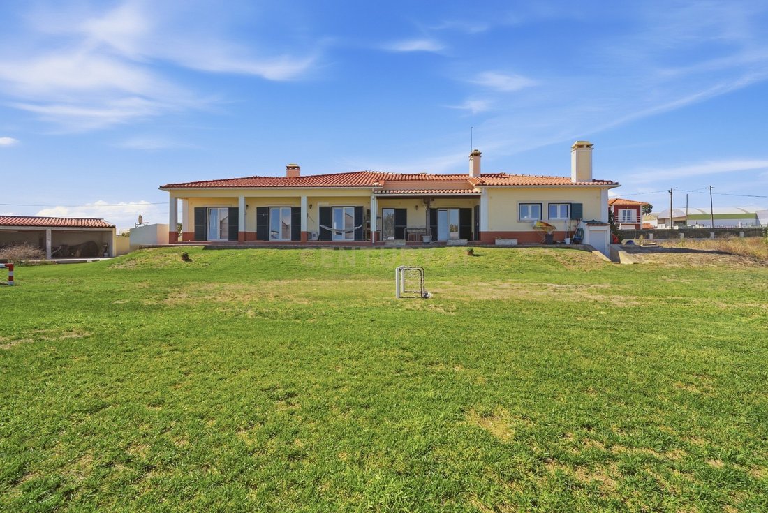 Villa in Silveira, Lisbon, Portugal 1 - 18913548