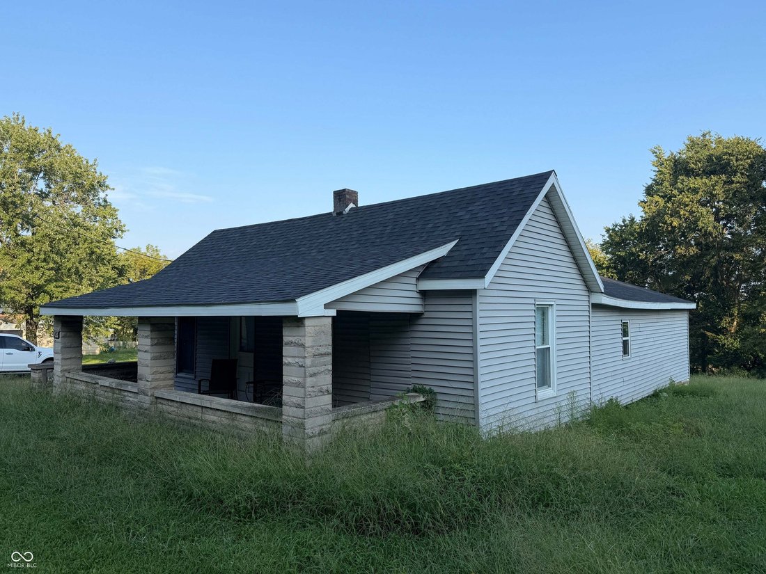 House in Bedford, Indiana, United States 4 - 18908785