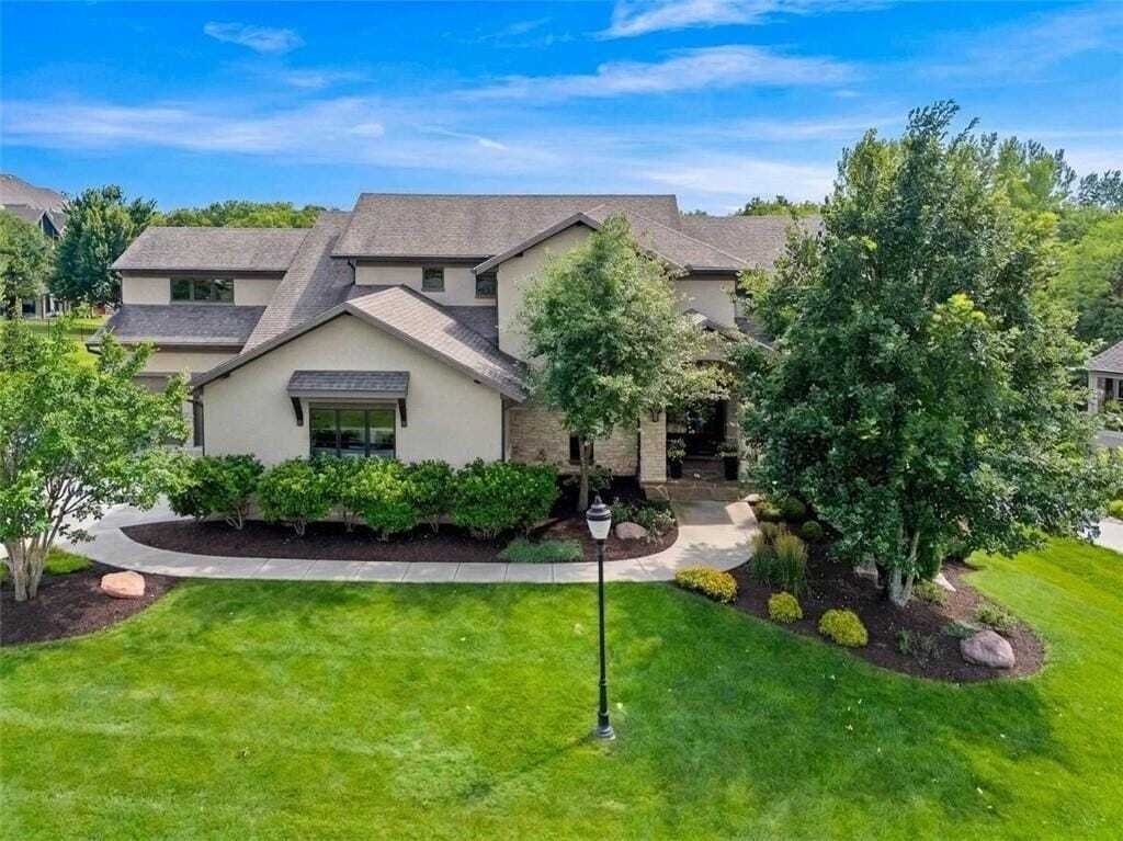 House in Parkville, Missouri, United States 2 - 18921463
