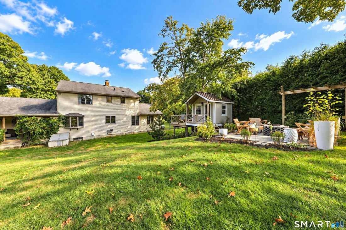 House in Trumbull, Connecticut, United States 4 - 18909013