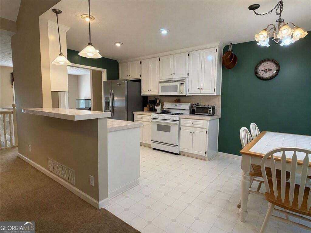 House in Canton, Georgia, United States 3 - 18318386