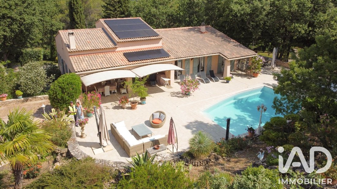 Casa en Neoules, Provenza-Alpes-Costa Azul, Francia 1 - 18916556
