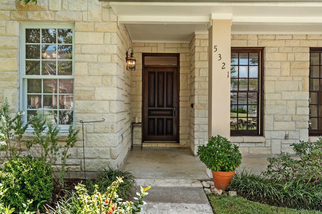 House in Bellaire, Texas, United States 2 - 18913352