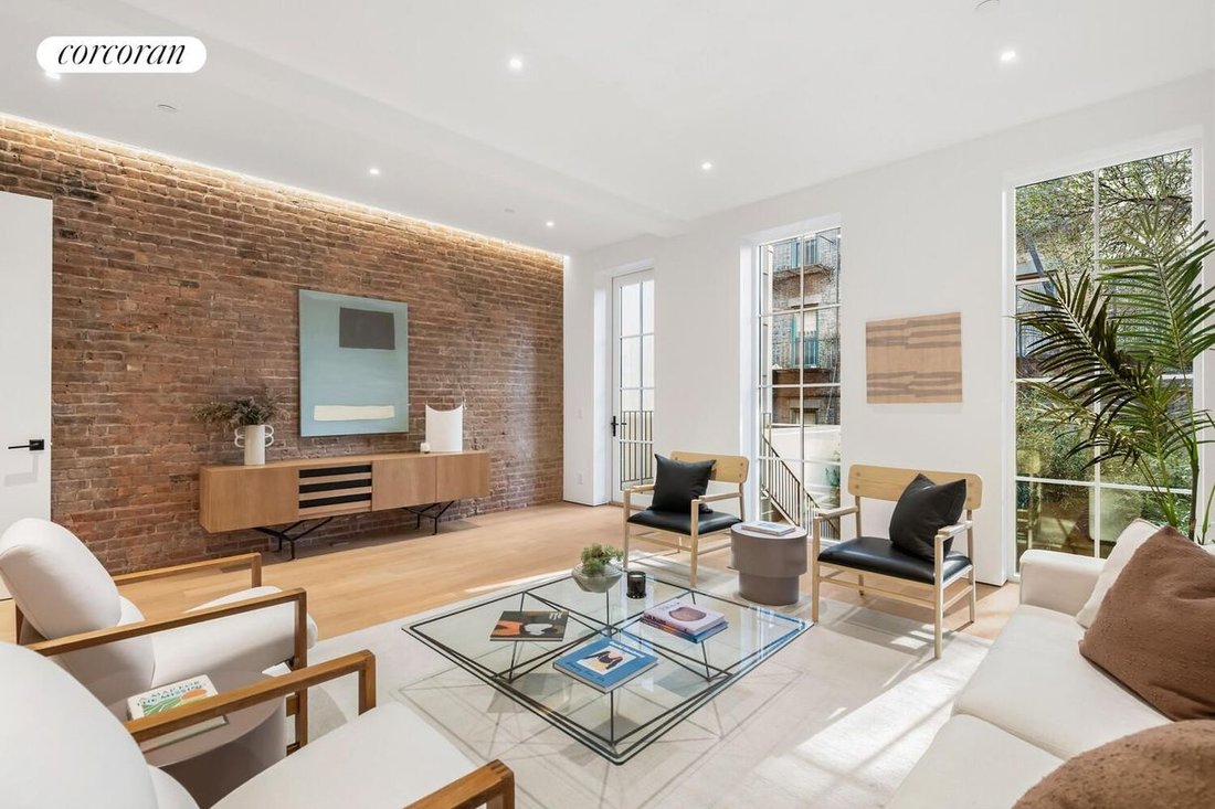 Condo in New York, New York, United States 1 - 18604896