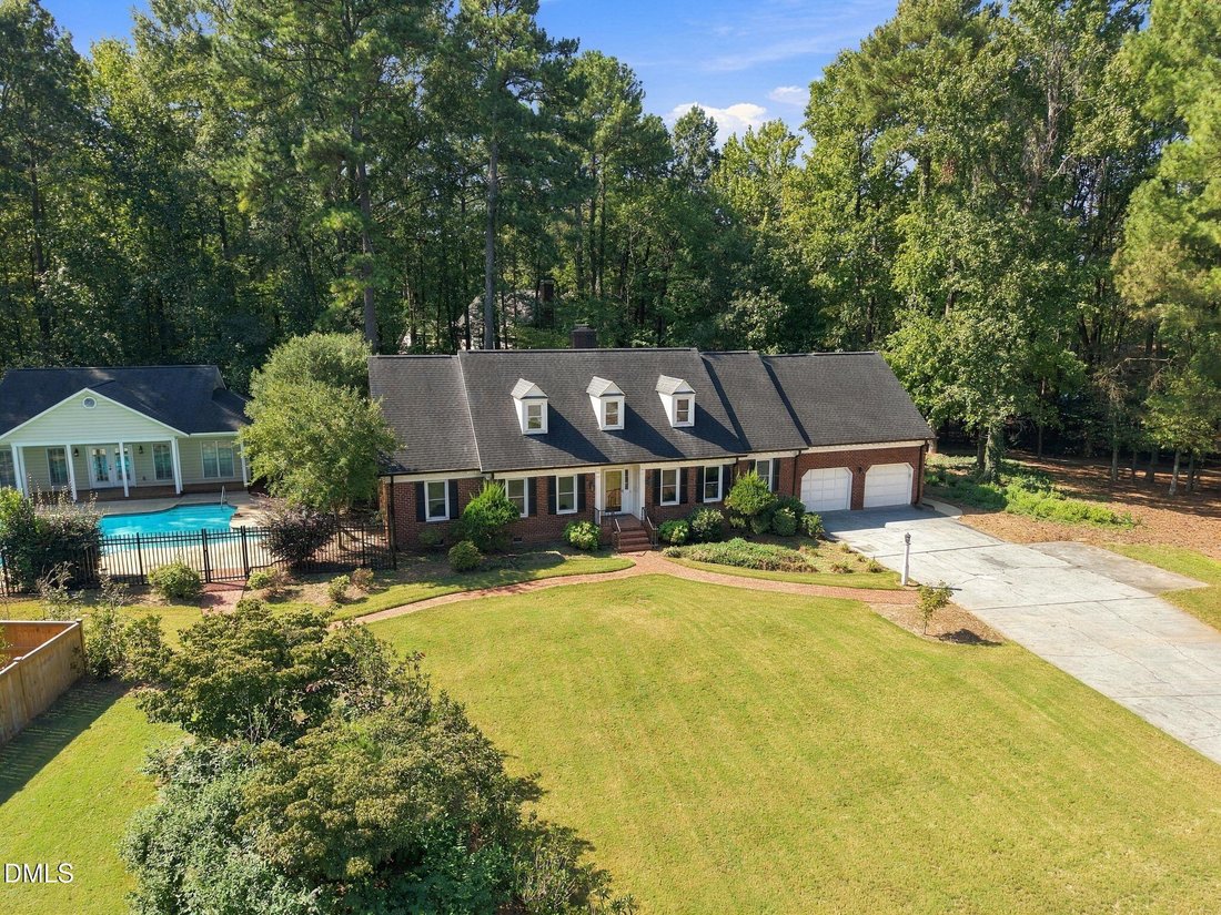 Casa a Cary, Carolina del Nord, Stati Uniti 2 - 18909683