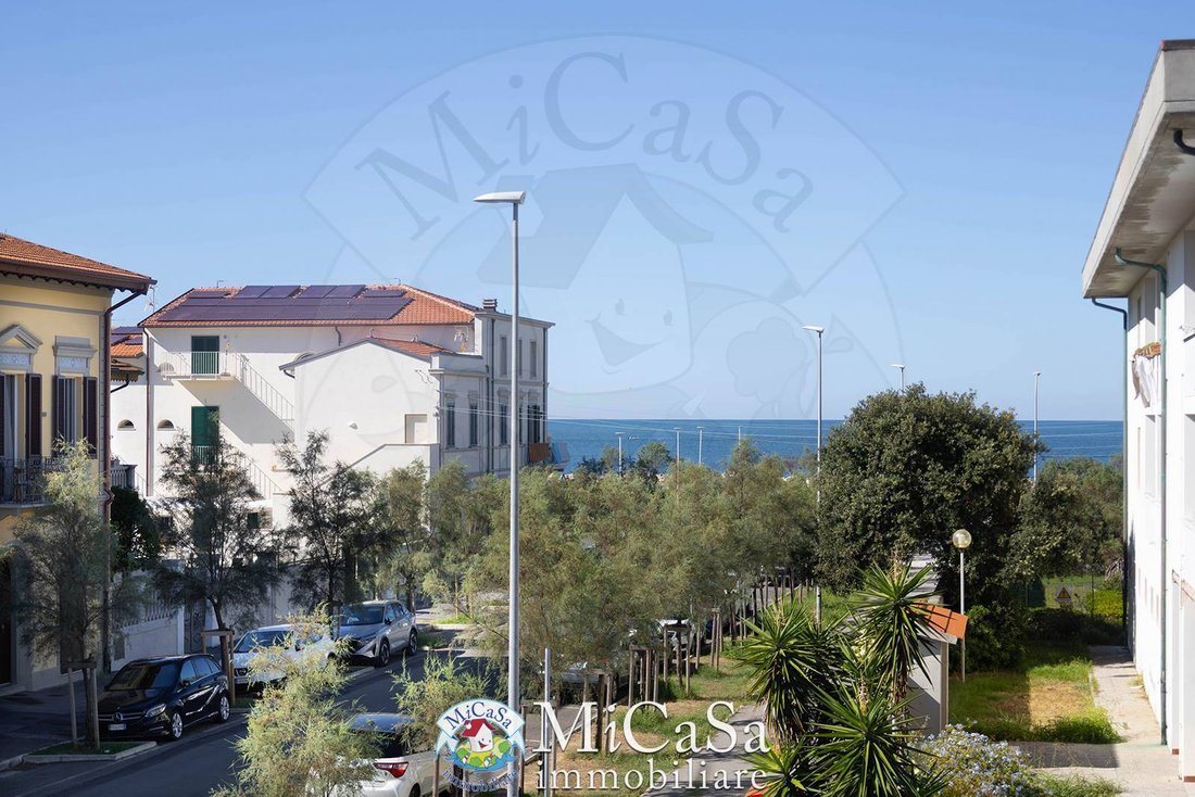 Apartment in Marina di Pisa, Pisa, Italy 2 - 18912107