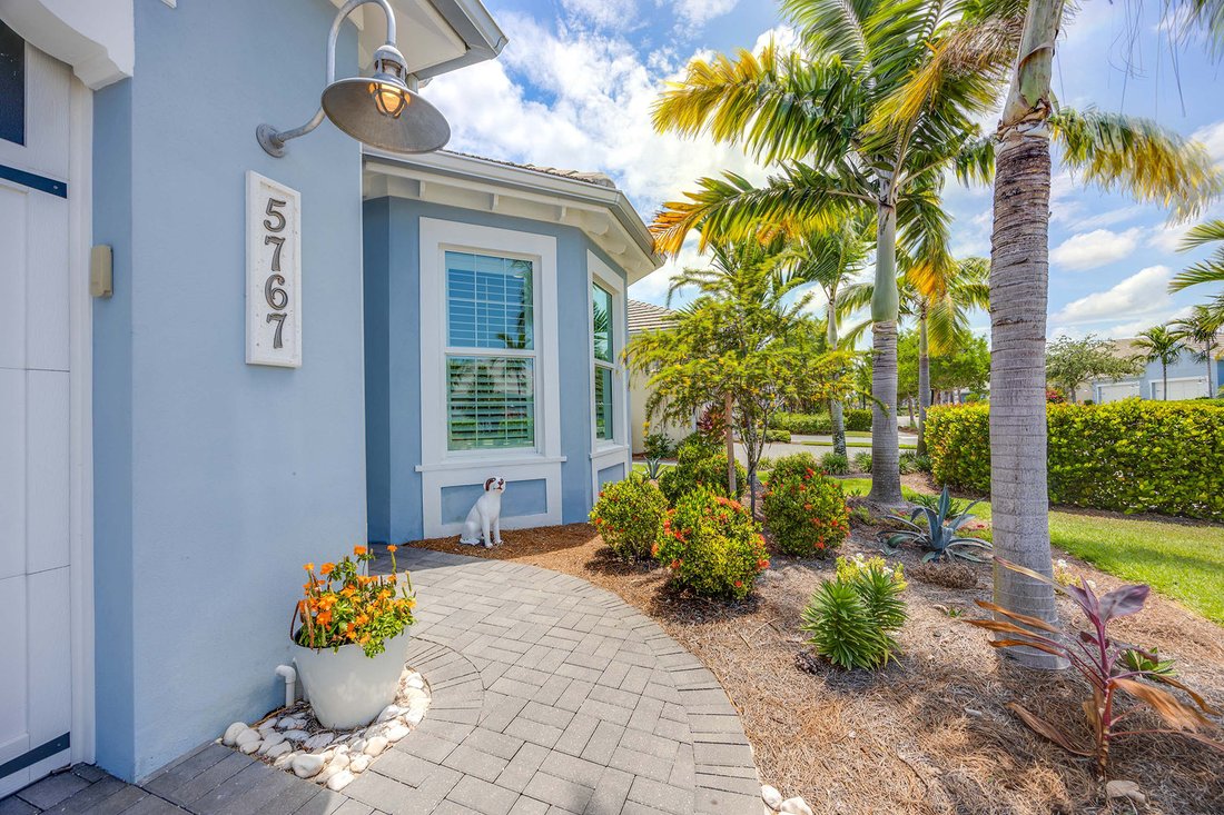 Naples, Florida, United States 5 - 18912251