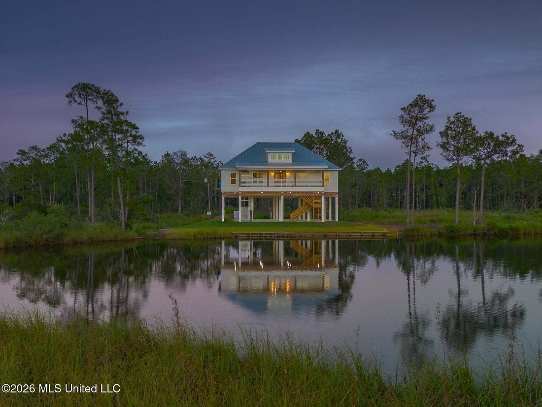House in Kiln, Mississippi, United States 2 - 18909572