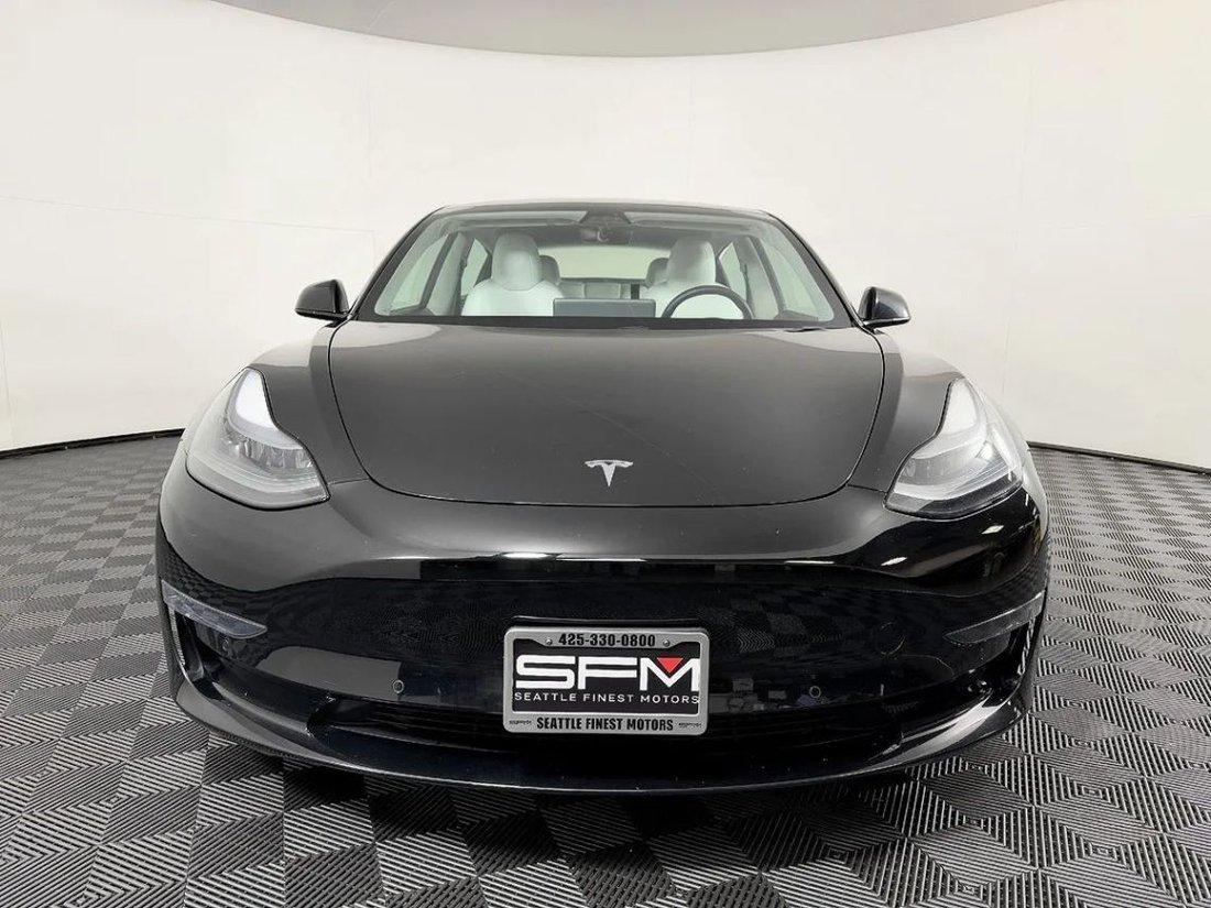 Sedan in Lynnwood, WA, United States 4 - 18917938